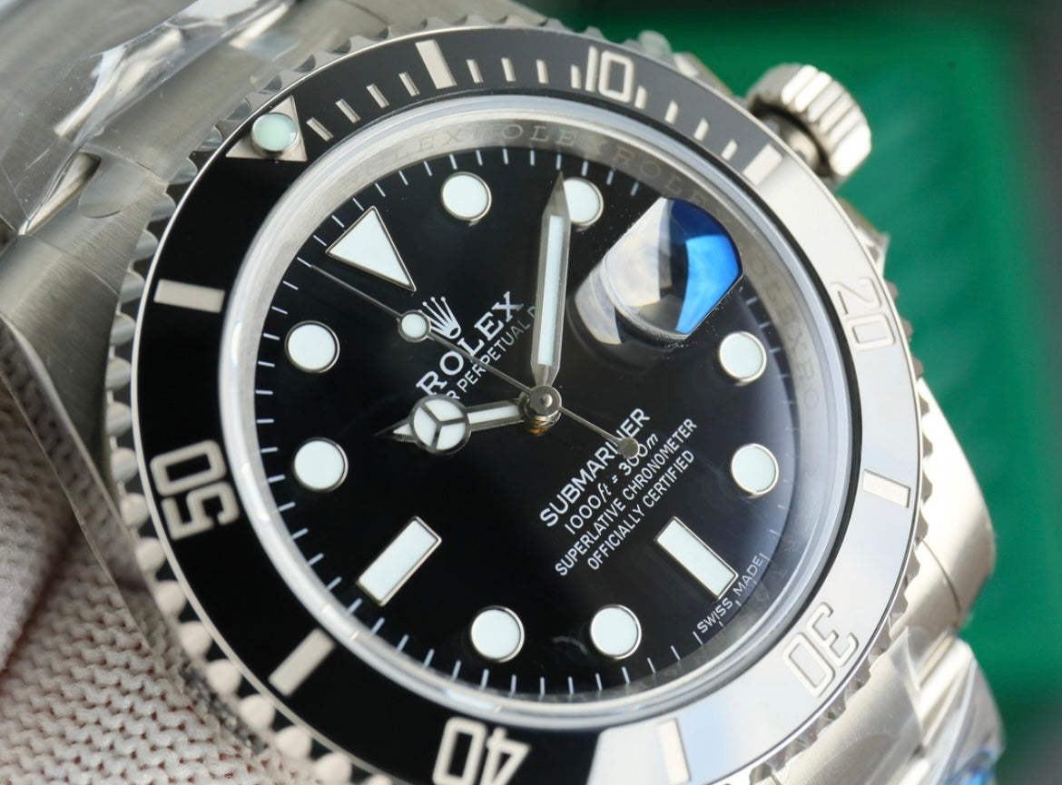 R*LEX SUBMARINER DATE 24/25